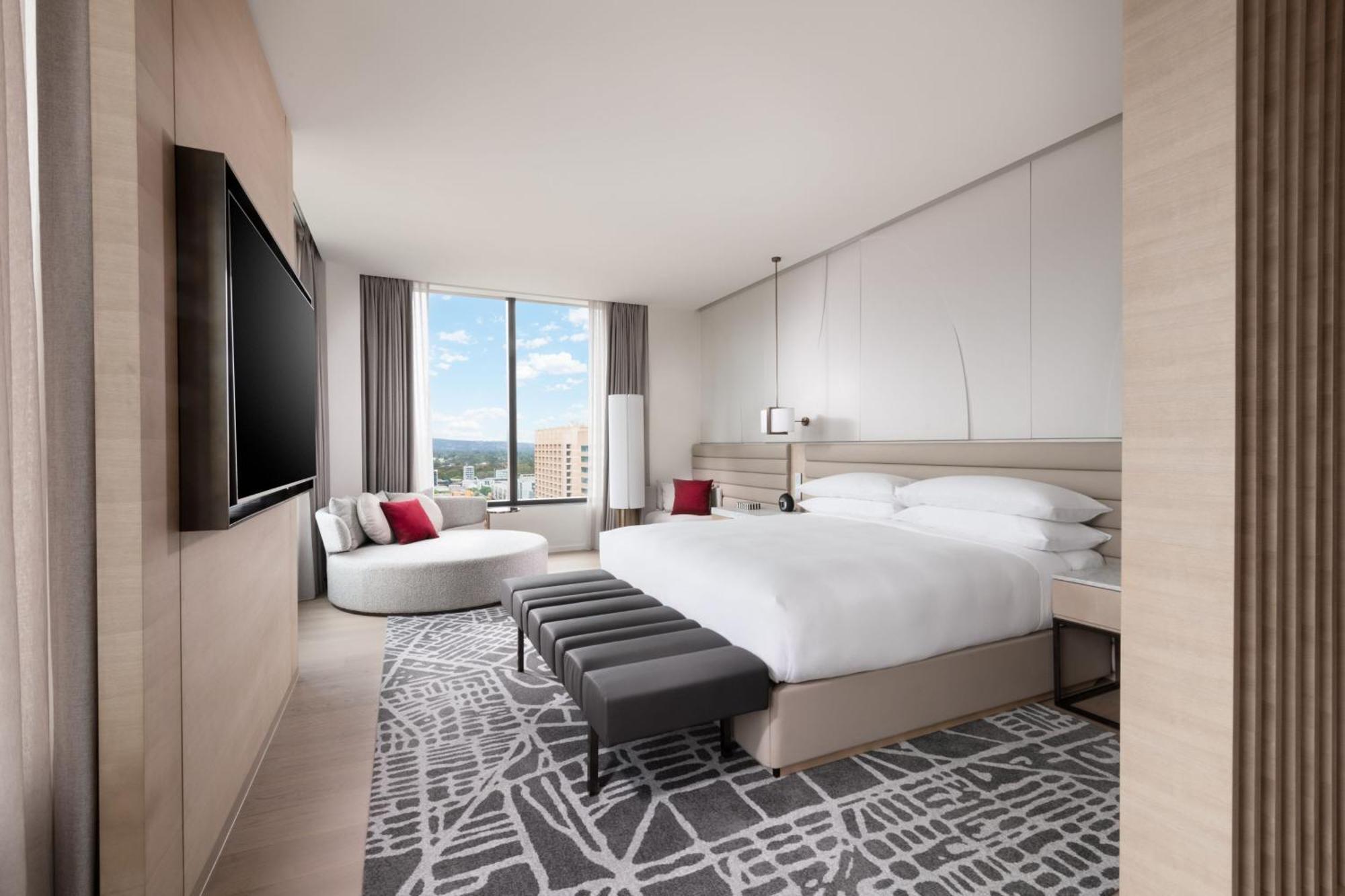 Marriott Hotel 5*