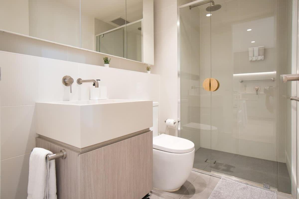 Elegant New In Vibrant Rundle Mall * Adelaide
