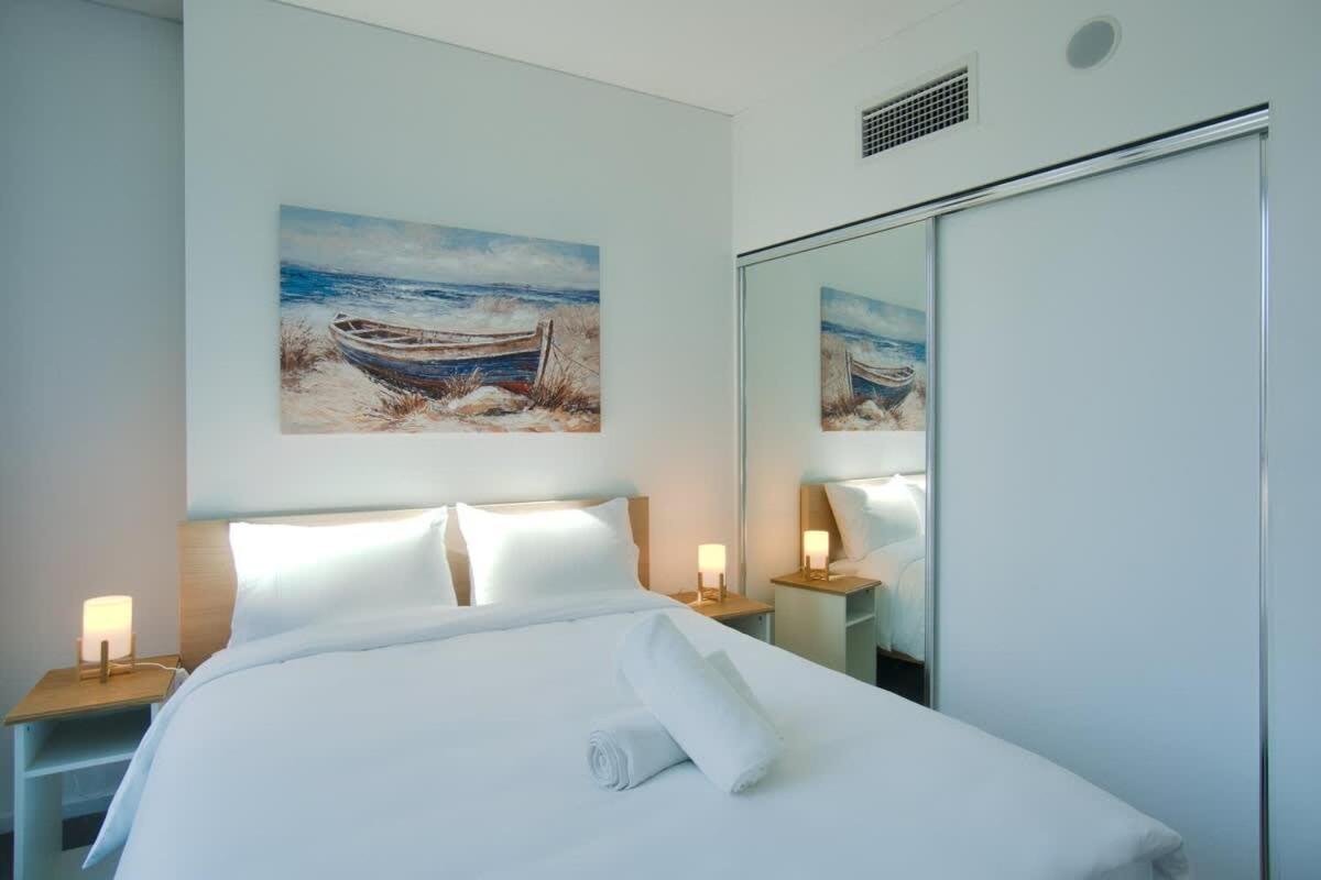 Ultimate Comfort - Modern 3br With Pool And Gym