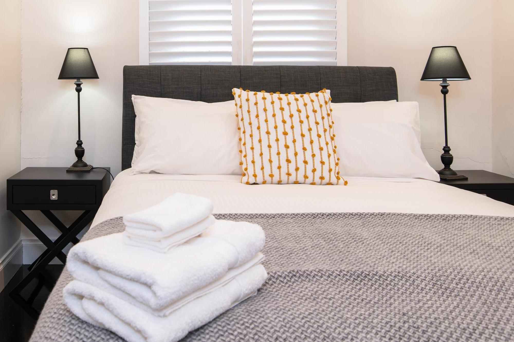 Lovely 2br In Norwood *
