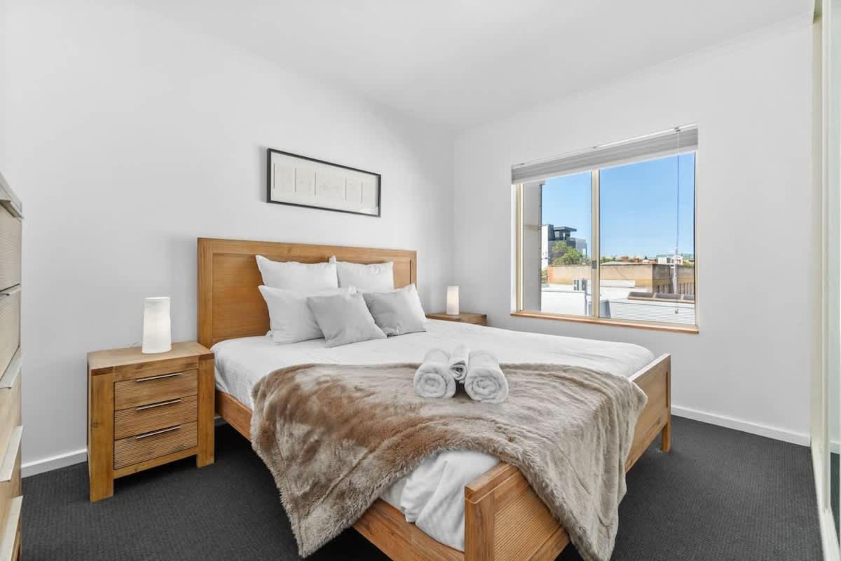 Haven Modern 2br On Carrington St Adelaide