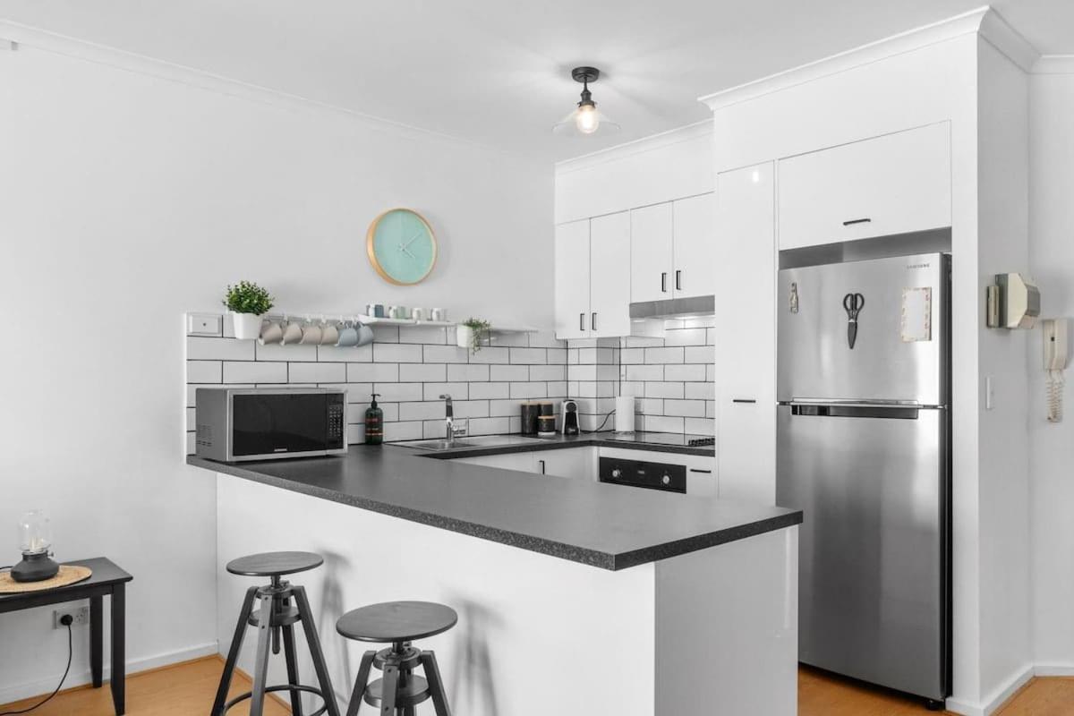 Haven Modern 2br On Carrington St Apartment *