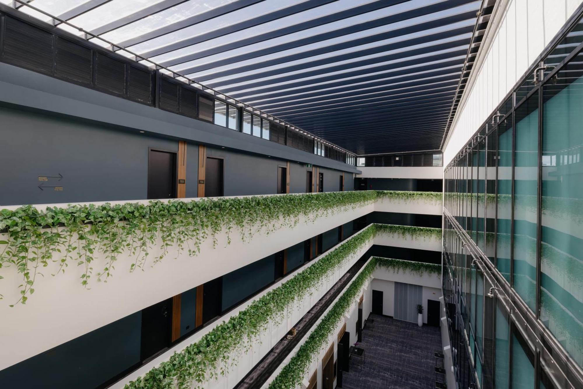 Crowne Plaza Mawson Lakes By Ihg Hotel