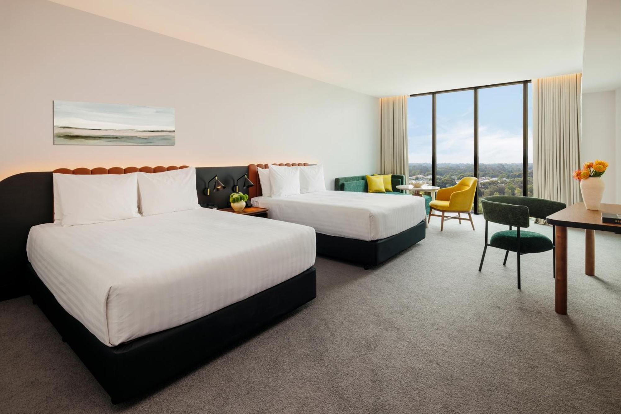 Hotel Crowne Plaza Mawson Lakes By Ihg 4*
