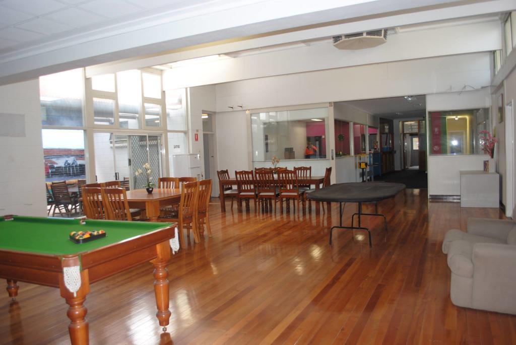 Hostel Port Backpackers