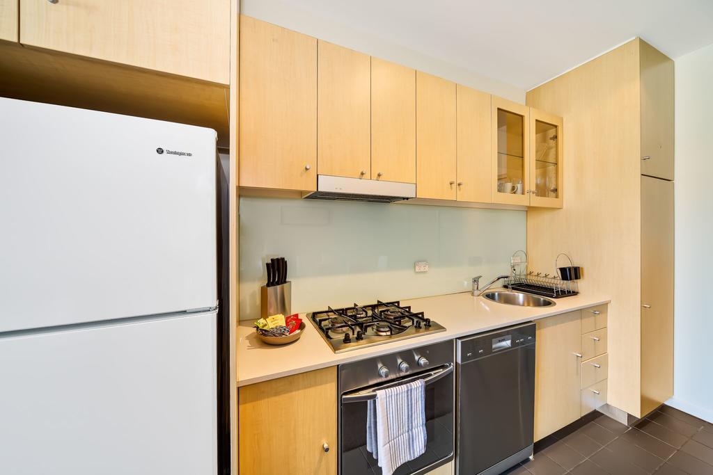 York Apartment *
