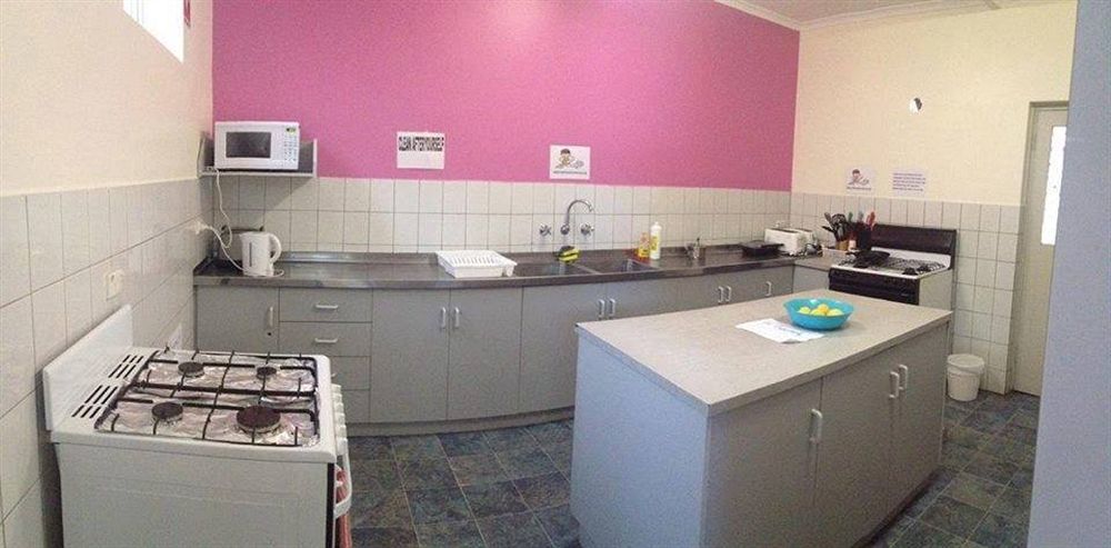 Hostel Port Backpackers Adelaide