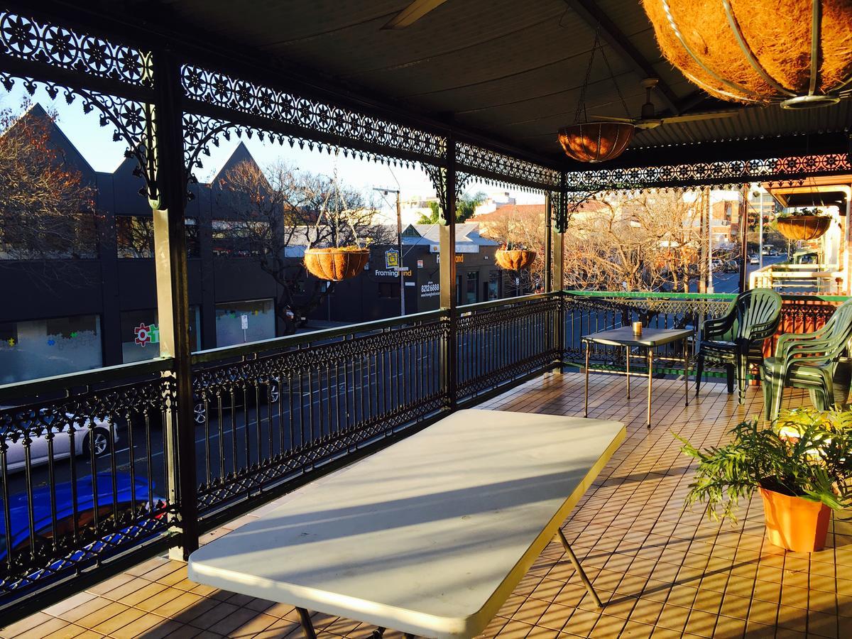 My Place & Backpackers * Adelaide
