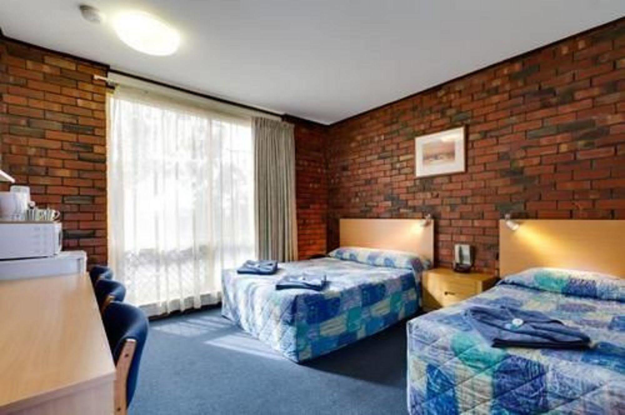 Enfield 3* Adelaide