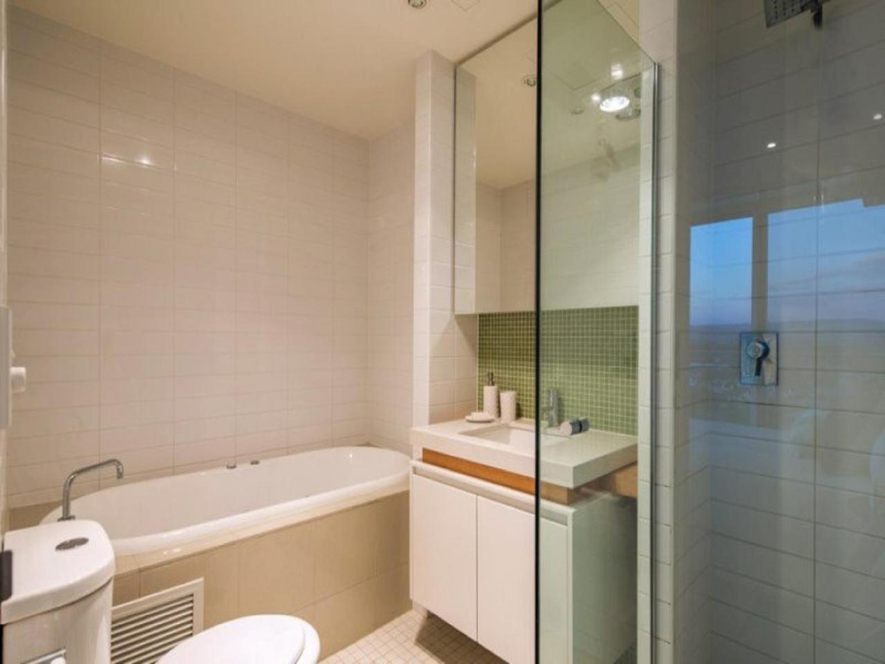 Glenelg Skyline Penthouse - Wifi Adelaide