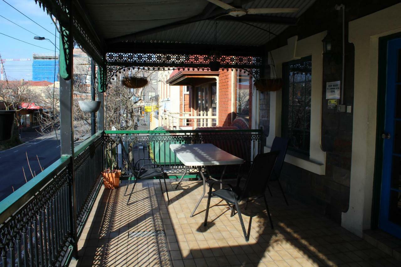 My Place & Backpackers * Adelaide