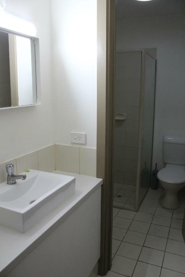 My Place & Backpackers *