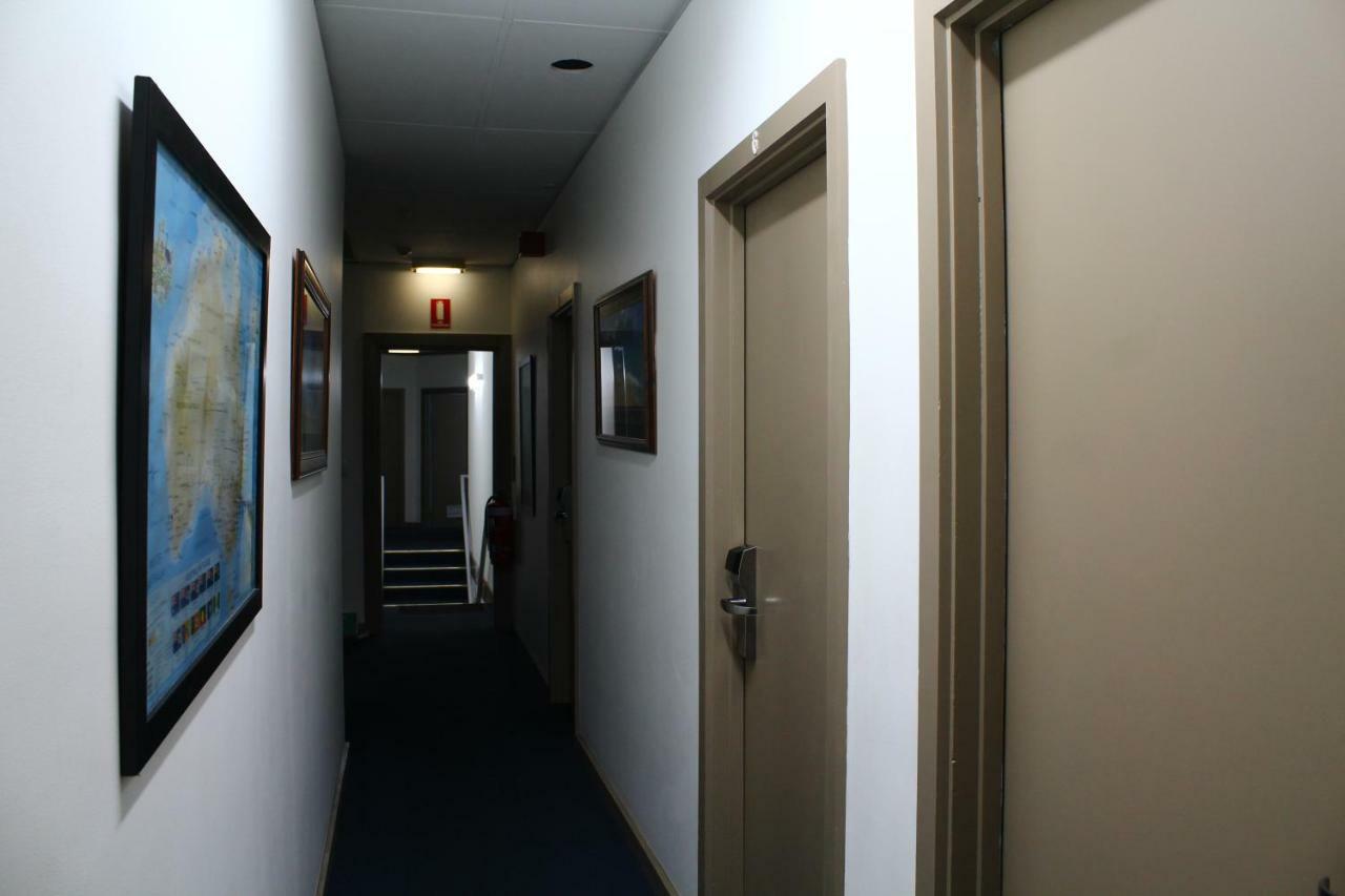 My Place & Backpackers *